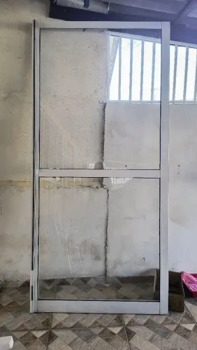 Porta vidro 4 folhas