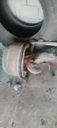 Eixo dianteiro a óleo MB 1513