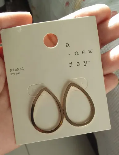 Brinco A New Day (Target) Importado - Novo na Cartela