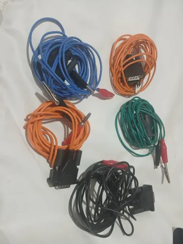 **"Lote com 5 cabos para eletroterapia/eletroestimulação