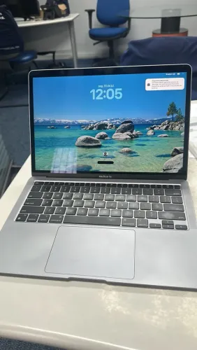 MacBook Air 13.3 M1 8Gb 256Gb