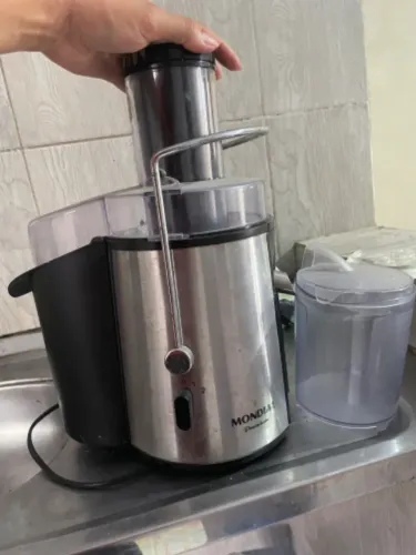 Centrifuga de frutas Mondial