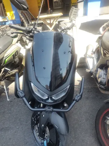 Vendo moto nmax160 abs