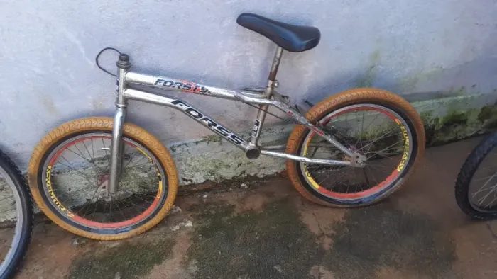 Vendo quadro bicicleta aro 20