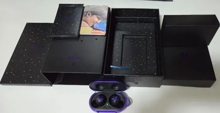 Fone de ouvido Galaxy Buds+ BTS Edition