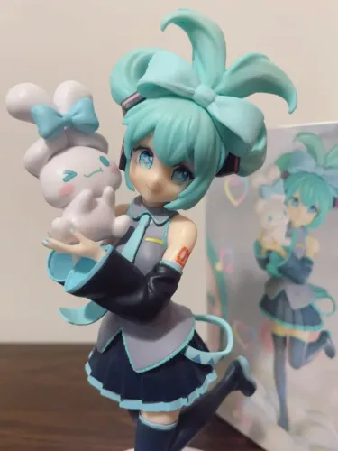 Figure hatsune miku original