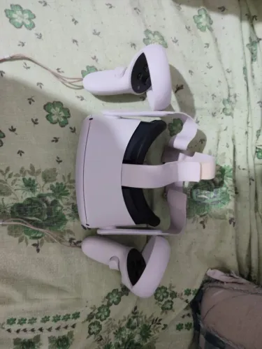 Óculos VR Meta Quest 2 