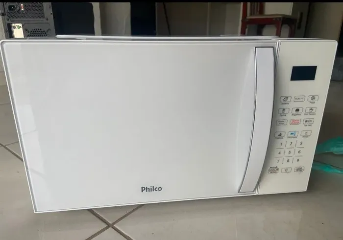 Forno micro-ondas Philco 25l novo