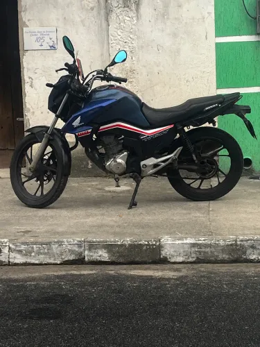 VENDO OU TROCO Titan 160