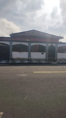 Casa a venda