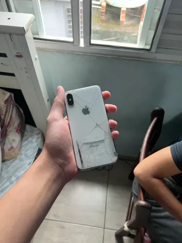 IPHONE X 64gb
