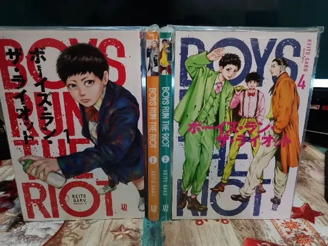 Mangá - Boys Run The Riot - Volumes 01 ao 04 - Coleção Completa (JBC)