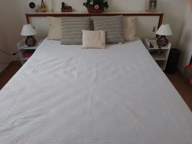 Cama Casal Baú com Cabeceira