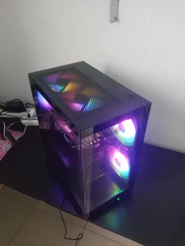 PC Gamer rx 580 8gb, 16gb RAM, I5 12400f