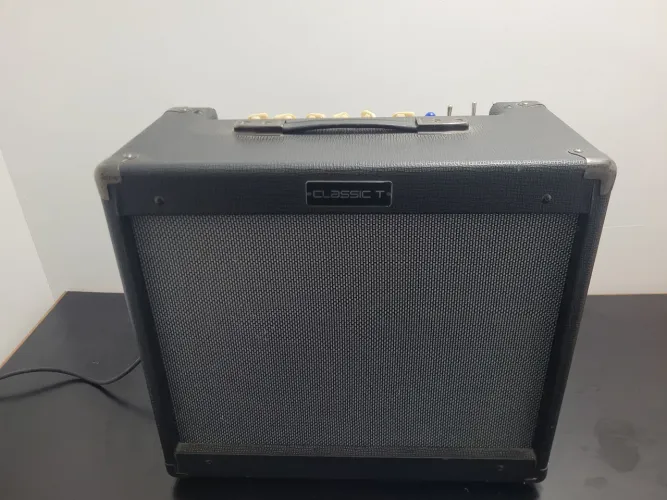 Amplificador Gianini classic T c/ defeito