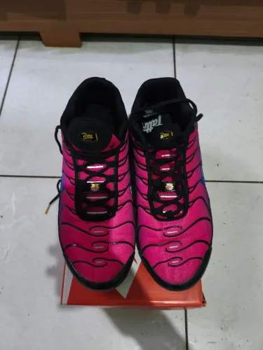 Tênis Nike TN BARCELONA N°43