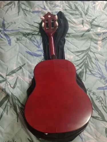 Cavaquinho excelente