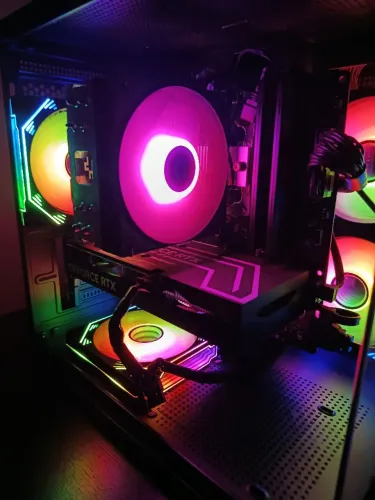 Pc Gamer Ryzen 5600x + RTX 4060 8GB