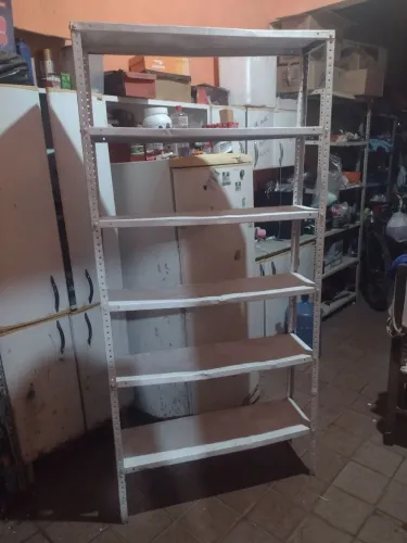 Prateleira reforçada de ferro r$ 120,00