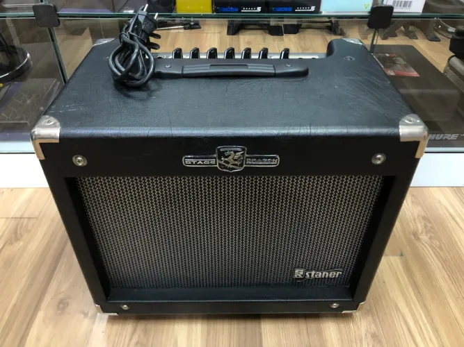 Amplificador de baixo Staner Stage Dragon Bx100