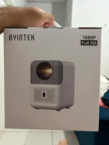 Projetor byintek love u4 1080p