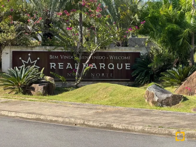 Terreno a venda no Loteamento Real Parque, norte da ilha de Florianópolis-SC