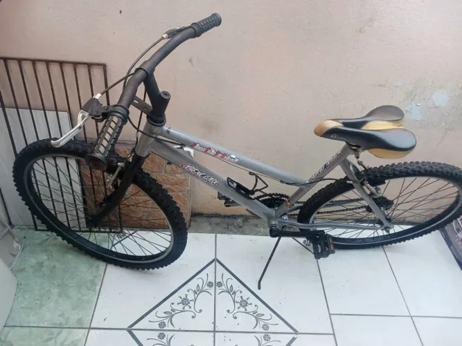 Bicicleta aro 24