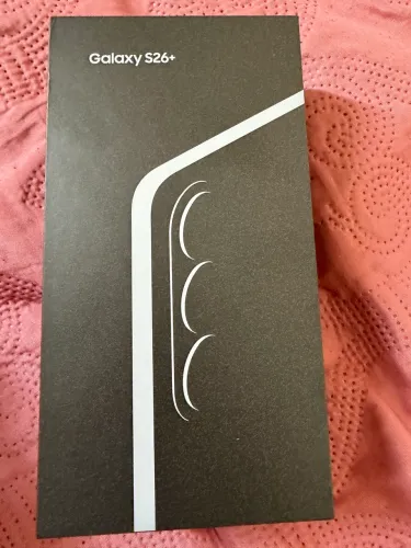 S26 plus lacrado 256GB