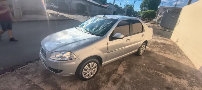 Fiat Siena EL Celeb. 1.4 MPI Fire Flex 8V 4P 2011
