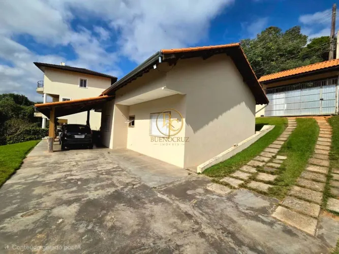 Casa com 3 quartos para alugar, 160 m² por R$ 6.360/mês - Serra da Cantareira - Mairiporã/