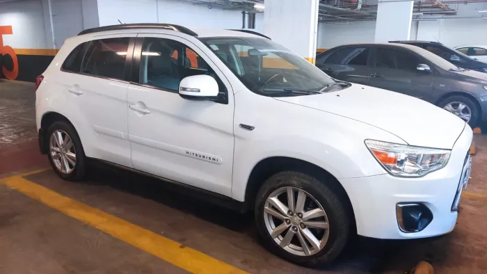 Mitsubishi ASX 2.0 16V 4X4 160cv Aut. 2013