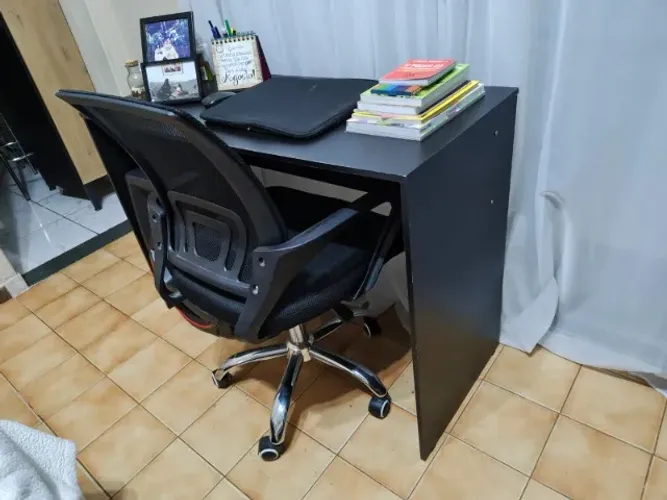 Mesa E Cadeira de Escritório