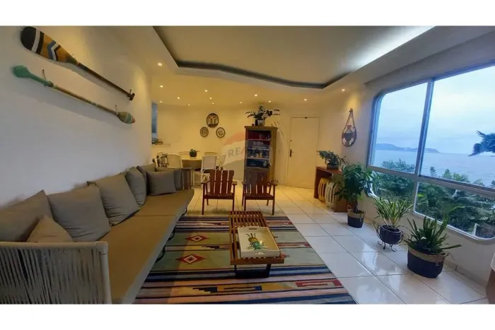Apartamento Frente ao Mar com 3 dormitórios à venda, 150 m² - Asturias - Guarujá/SP
