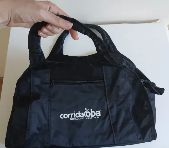 Bolsa Preta Academia Nylon L 45 x A 25 x P 15cm Esportiva edição Corrida Oba Hortifruti 