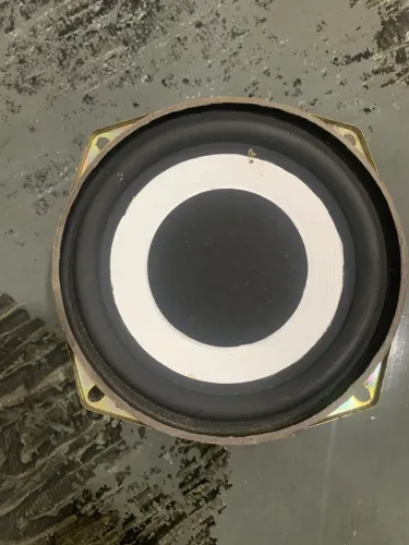 Subwoofer 5? (13cm) 4 ohms/ 30 watts