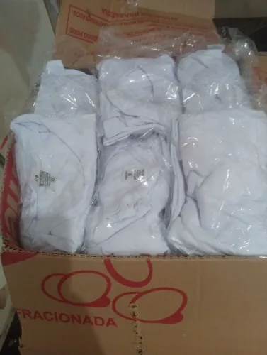 Vendo 30 camiseta 100% poliéster ideal para sublimação 