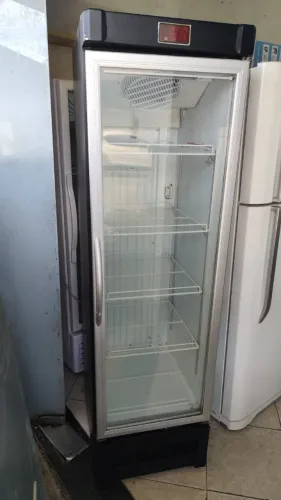expositor vertical vitrine refrigerada top