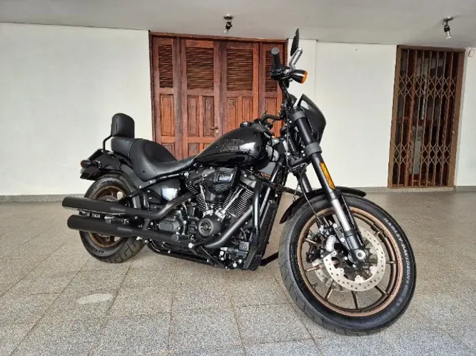 Harley-Davidson Low Rider S 2023: Seminova com Estado de Zero