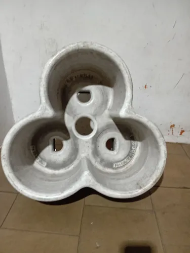 Suporte para galão de água (moto125)