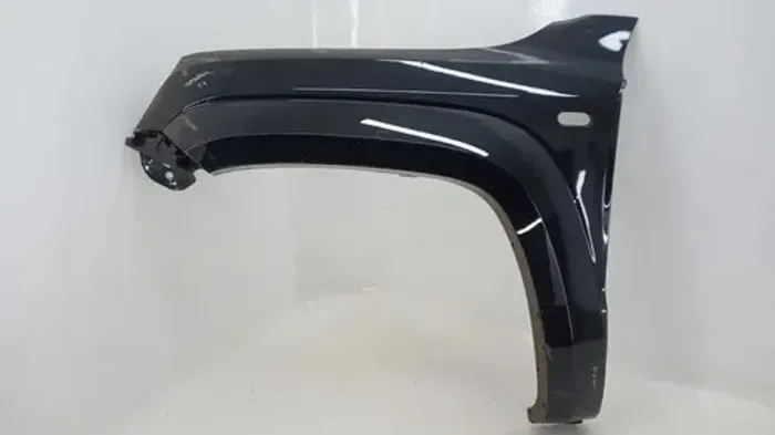Paralama Esquerdo Vw Amarok 17 Preto Pequeno Detalhe