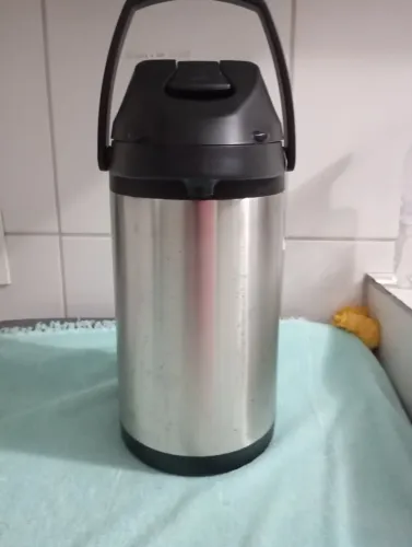 VENDO GARRAFA TÉRMICA