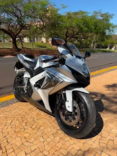 GSXR1000-2010