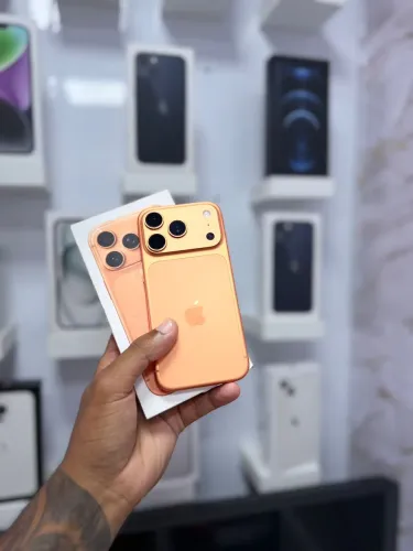 IPHONE 17 PRO SEMINOVO 256 GIGAS LARANJA