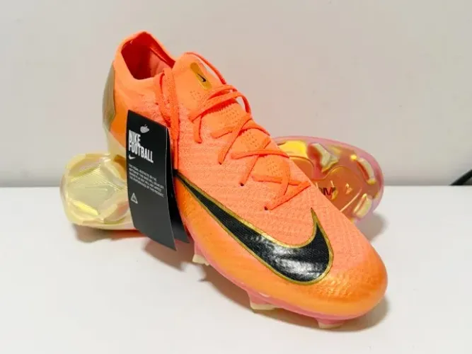 Chuteira Campo NIKE Air Zoom Mercurial Vapor 16 FG Deja Vu - Tam 39