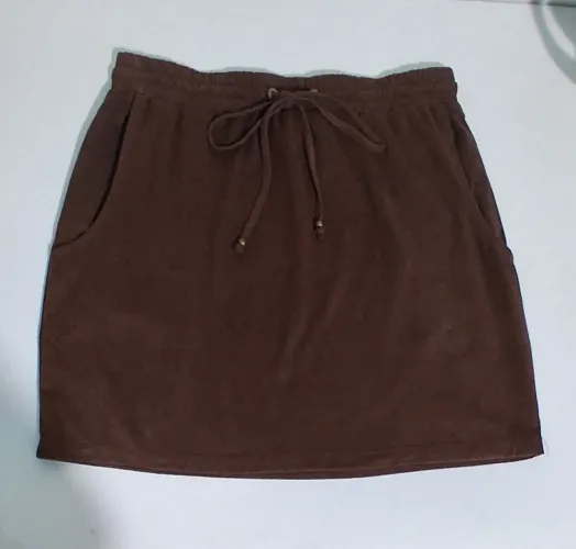 Saia marrom em suede da INFINI
