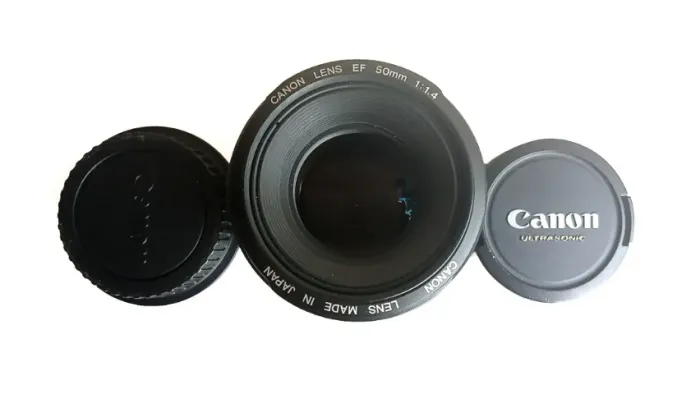 Canon 50mm 1.8 - usada