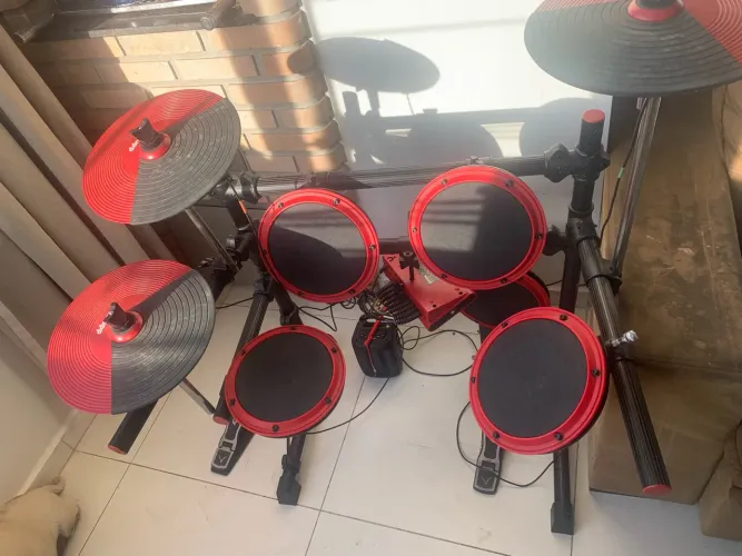 Bateria eletrônica ddrum