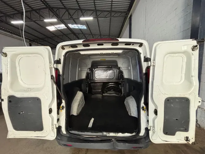 Fiat Fiorino Furgão Work. Hard 1.4 Flex 8V 2P 2021