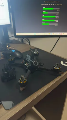 drone racer fpv