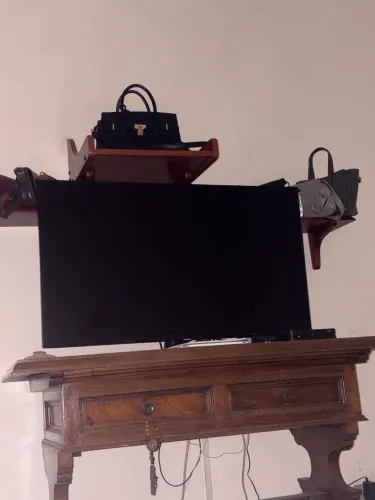 Vende-se tv Sansung 42?